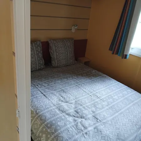 אתר קמפינג Chez Regis Et Jennifer Mobile 6 Personnes Il Es Chauffer Climatise, Proche Europa-park Et Rulantica
