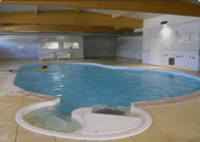 Chez Regis Et Jennifer